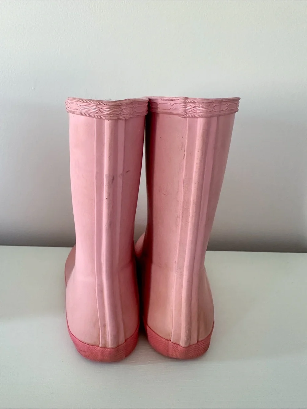 Hunter girls US 2 pink rain boots